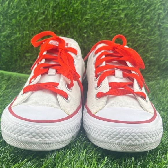 Converse Chuck Taylor All Star Low Top White Red Laces Mens 6.5 Womens 8.5 - Picture 2 of 12